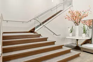 111 W 56th St, New York City, NY 10019 - Photo 14