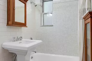 140 E 2nd St, New York City, NY 11218 - Photo 8