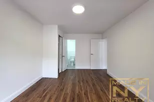 134-05 Dahlia Ave, New York City, NY 11355 - Photo 8