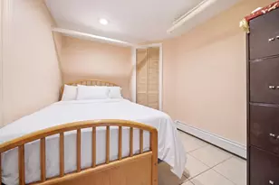 87-77 254th St, New York City, NY 11426 - Photo 22