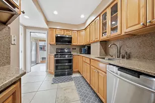 87-77 254th St, New York City, NY 11426 - Photo 8