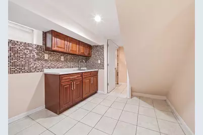 87-77 254th Street, New York City, NY 11426 - Photo 20