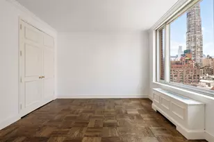 308 E 72nd St, New York City, NY 10021 - Photo 16