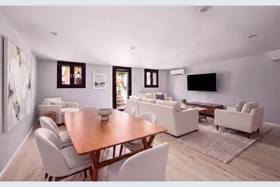 14-38 31st Road #1, Astoria, NY 11106 - Photo 2