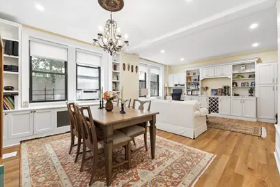 119 W 71st Street #2C, New York, NY 10023 - Photo 2