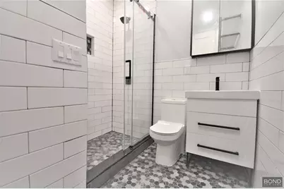 135 E 46th Street #2, Brooklyn, NY 11203 - Photo 8