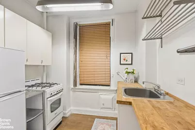 258 W 117th Street #1W, New York City, NY 10026 - Photo 6