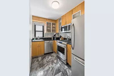 220 E 57th Street #14H, New York, NY 10022 - Photo 6