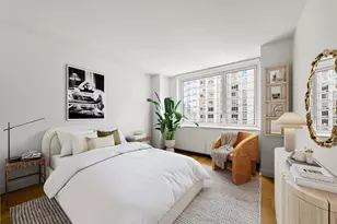 301 W 53rd St, New York City, NY 10019 - Photo 4