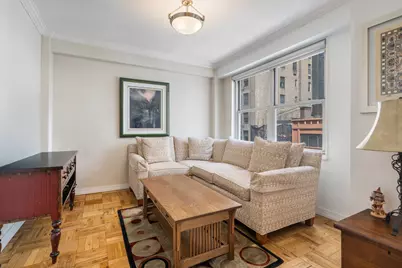 136 E 56th Street #7B, New York, NY 10022 - Photo 4