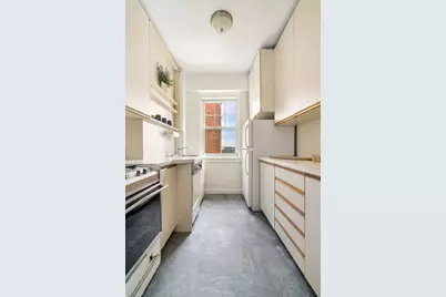 160 Cabrini Boulevard #APT127, New York, NY 10033 - Photo 6