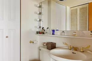 386 Columbus Ave, New York, NY 10024 - Photo 18