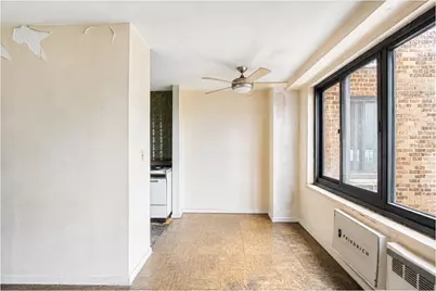 185 Hall Street #701, Brooklyn, NY 11205 - Photo 2