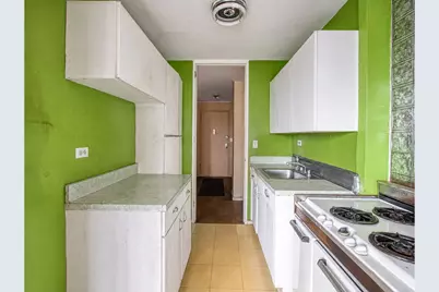 185 Hall Street #701, Brooklyn, NY 11205 - Photo 6