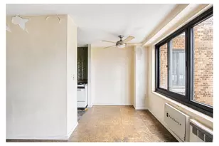 185 Hall St, Brooklyn, NY 11205 - Photo 2