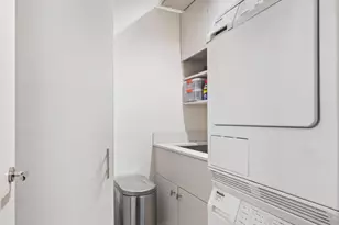 70 Washington St, New York City, NY 11201 - Photo 10