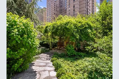 161 W 61st Street #23H, New York, NY 10023 - Photo 16