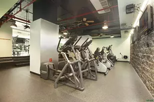 300 E 74th St, New York City, NY 10021 - Photo 12