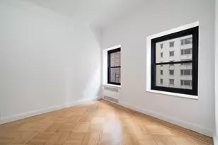 57 W 58th St, New York City, NY 10019 - Photo 4