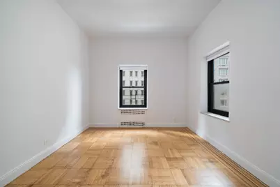 57 W 58th Street #7A, New York, NY 10019 - Photo 8