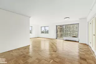 400 E 56th St, New York City, NY 10022 - Photo 2