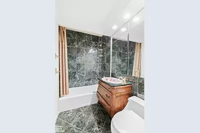 400 E 56th Street #28N, New York City, NY 10022 - Photo 18