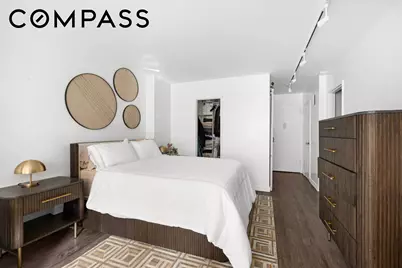 101 W 12th Street #2D, New York, NY 10011 - Photo 4