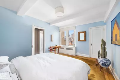 315 E 68th Street #13J, New York, NY 10065 - Photo 4