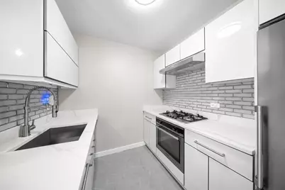 4-74 48th Avenue #35-E, New York City, NY 11109 - Photo 2