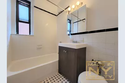 25-21 31st Avenue #A52, Astoria, NY 11106 - Photo 4