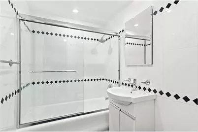 161 W 16th Street #6J, New York, NY 10011 - Photo 4