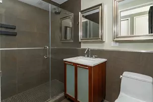 460 W 236th St, New York City, NY 10463 - Photo 16