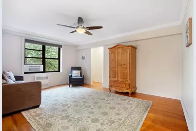 4489 Broadway #6-C, New York City, NY 10040 - Photo 2