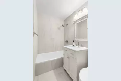625 Main Street #1432, New York, NY 10044 - Photo 8