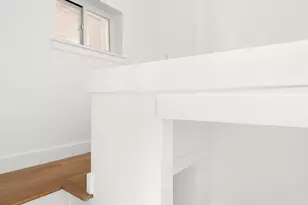 305 W 55th St, New York, NY 10019 - Photo 8