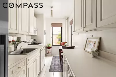 305 E 88th Street #6D, New York City, NY 10128 - Photo 2