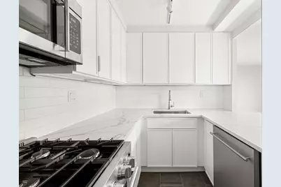 555 Main Street #1408, New York City, NY 10044 - Photo 6