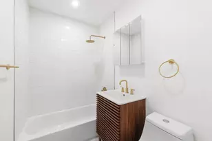 350 S 4th St, Brooklyn, NY 11211 - Photo 2