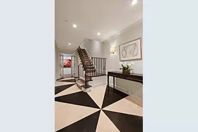 9 E 77th Street, New York, NY 10075 - Photo 4