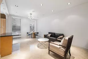 125 W 56th St, New York, NY 10019 - Photo 2