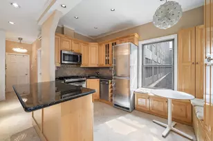 125 W 56th St, New York, NY 10019 - Photo 6