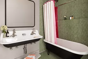 26A 1st St, New York City, NY 11231 - Photo 12