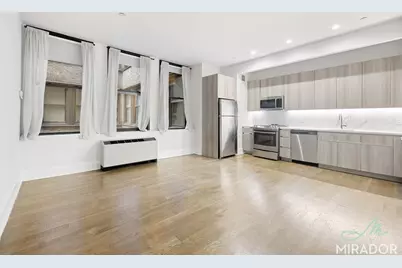 15 Park Row #17G, New York City, NY 10038 - Photo 2