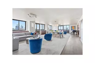 347 W 57th St, New York City, NY 10019 - Photo 4