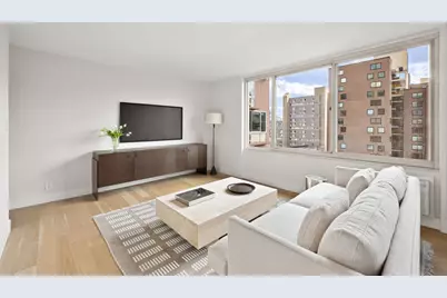 555 Main Street #801, New York City, NY 10044 - Photo 2