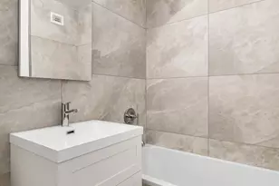 555 Main St, New York City, NY 10044 - Photo 8