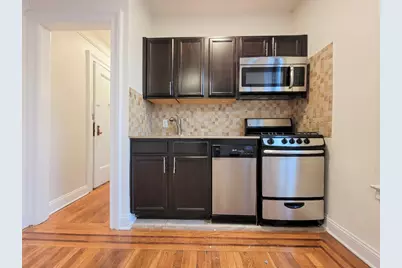 25-21 31st Avenue #C42, Astoria, NY 11106 - Photo 2