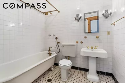 352 W 122nd Street, New York City, NY 10027 - Photo 8