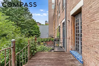 352 W 122nd Street, New York City, NY 10027 - Photo 16