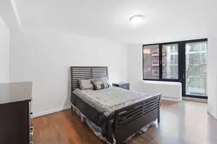 2833 Ocean Pkwy, New York City, NY 11235 - Photo 6